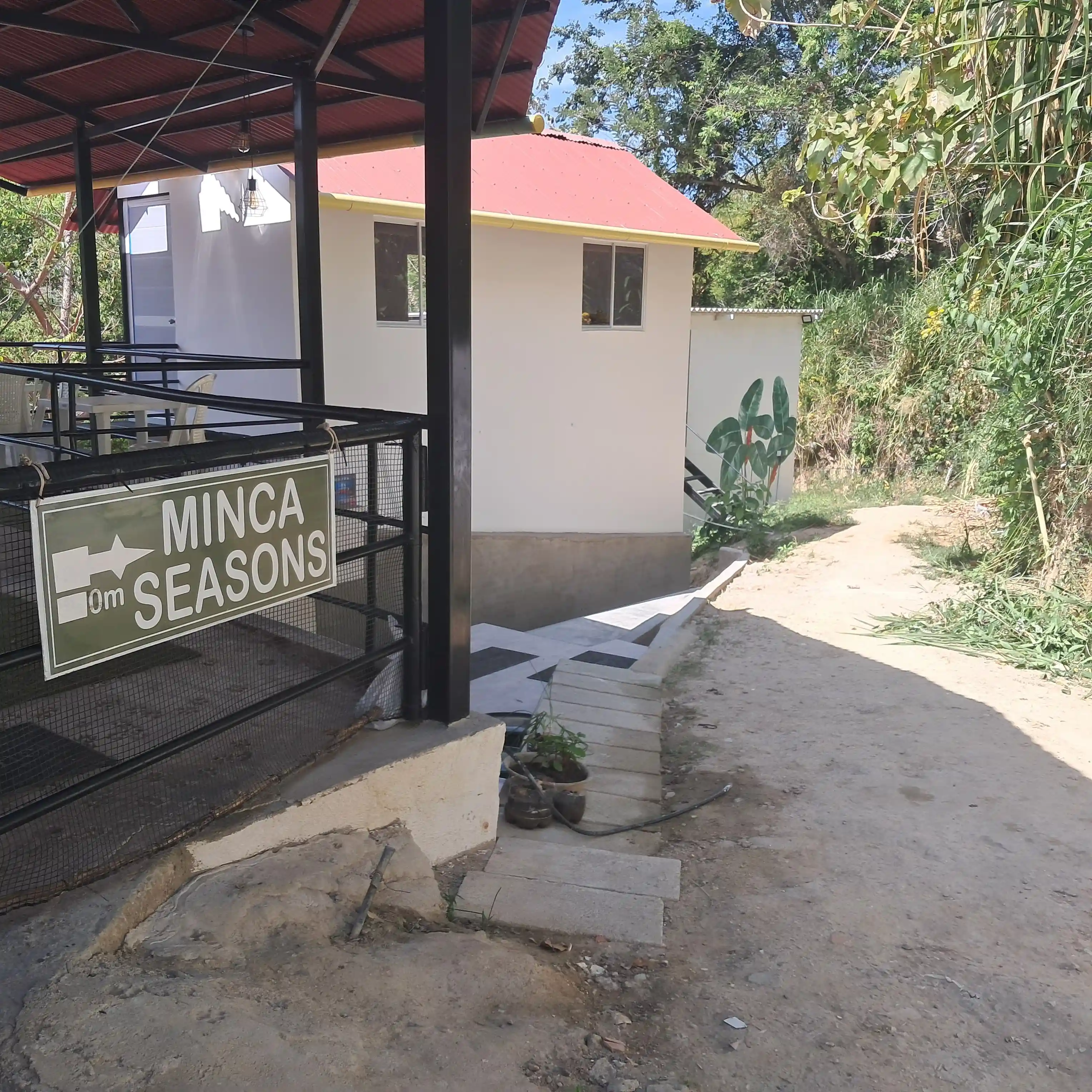 Imagen de las instalaciones de MINCA SEASON BIRDS